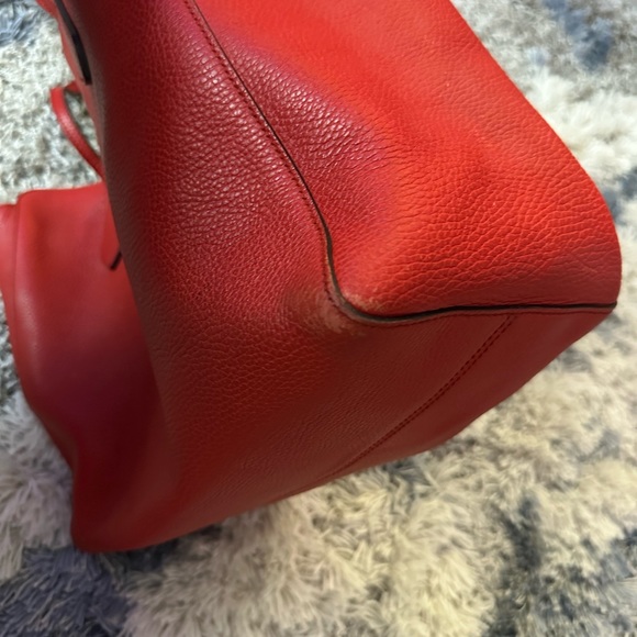 Authentic Gucci swing tote bag . - Picture 5 of 10